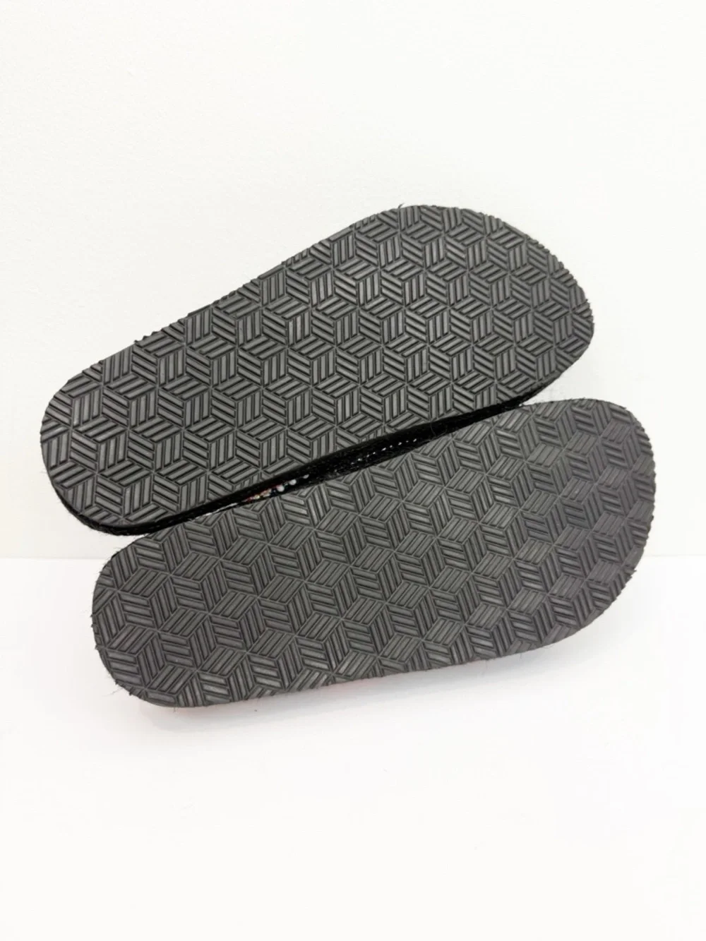 House Of Harlow 1960 Black Beaded Sandals Size 8 - Picture 5 of 7